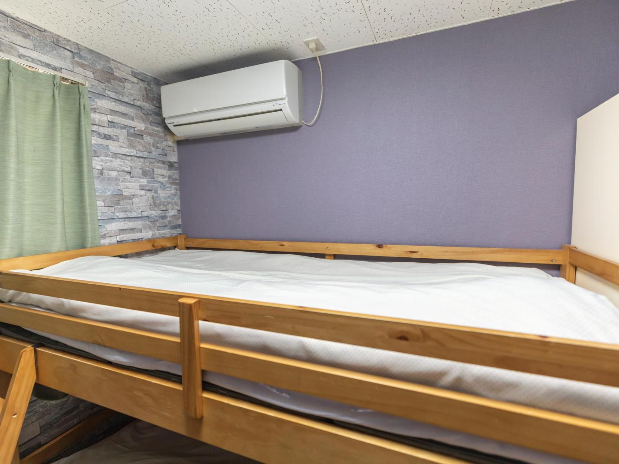 Twin Room up to 2 guests with Bunk Bed - Non-Smoking